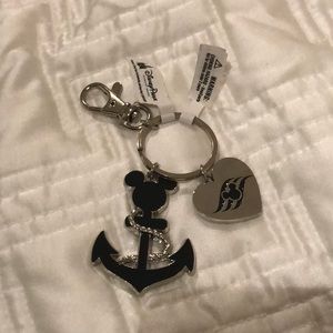 Mickey ears Disney cruise 🚢 line keychain 🔑 ⚓️